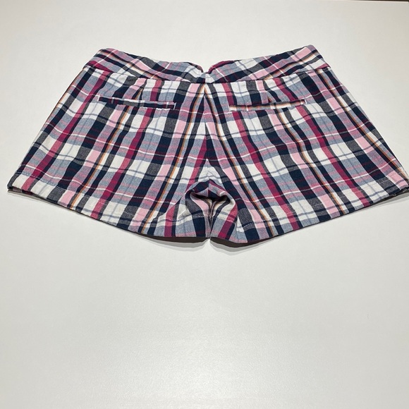 Banana Republic Short Plaid Shorts - Picture 3 of 4